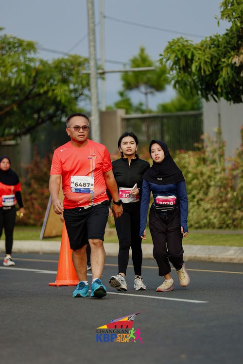 Race photo from CISANGKAN KBP CITY RUN 2025