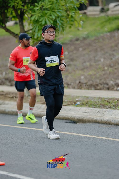 Race photo from CISANGKAN KBP CITY RUN 2025