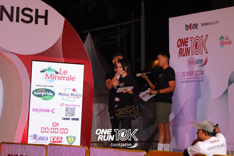 Race photo from ONE RUN 10 K