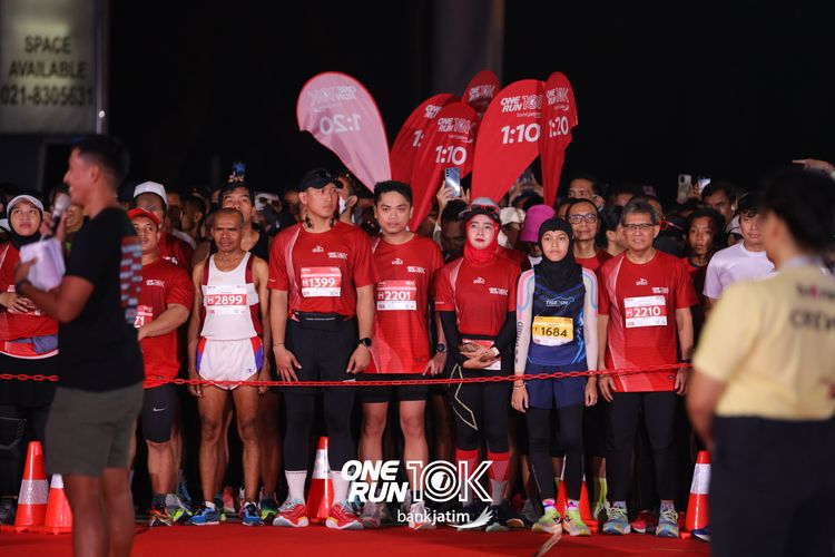 Race photo from ONE RUN 10 K