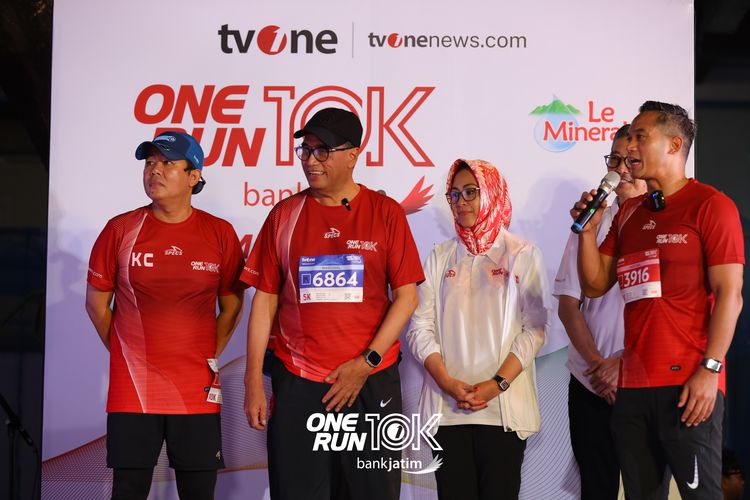 Race photo from ONE RUN 10 K