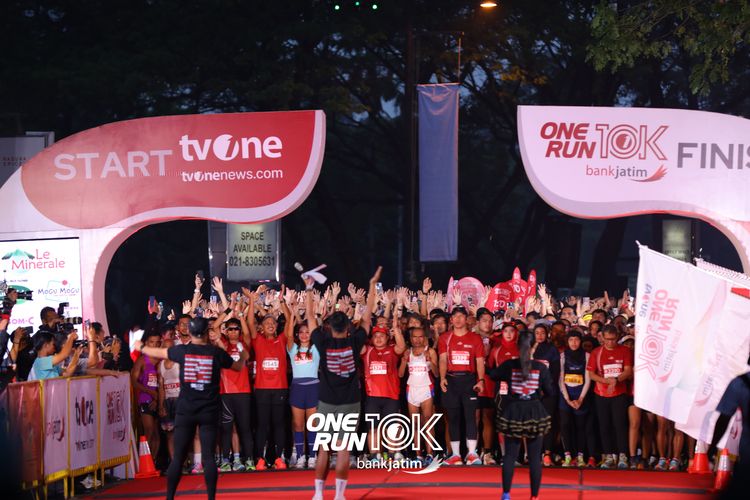 Race photo from ONE RUN 10 K