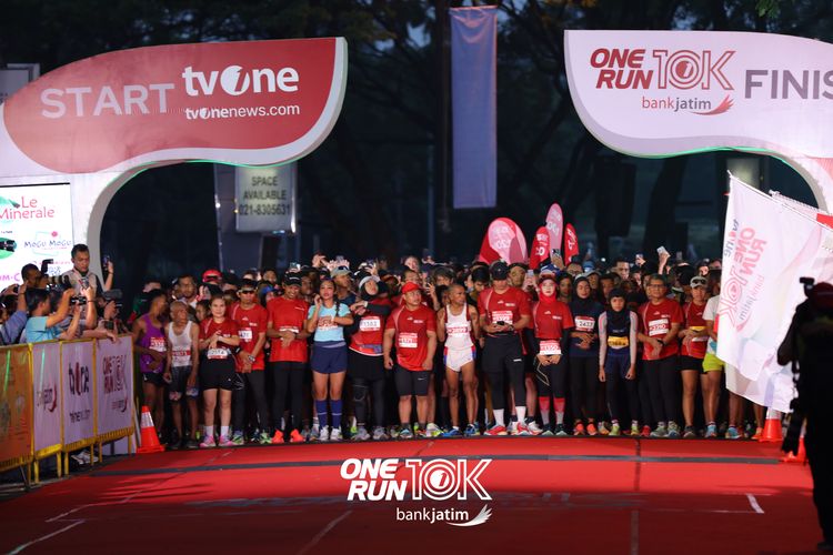 Race photo from ONE RUN 10 K