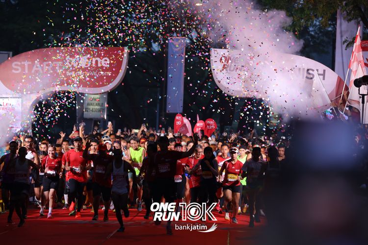 Race photo from ONE RUN 10 K