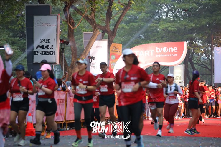Race photo from ONE RUN 10 K