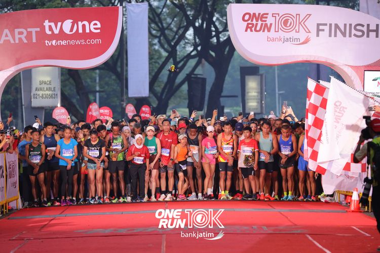 Race photo from ONE RUN 10 K