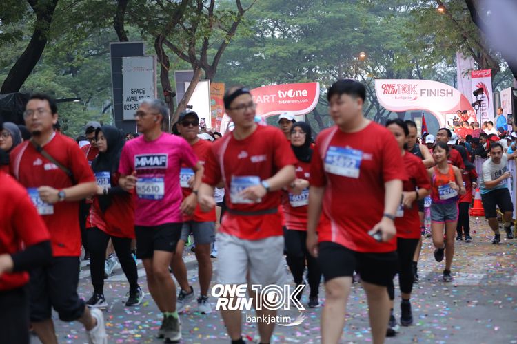 Race photo from ONE RUN 10 K