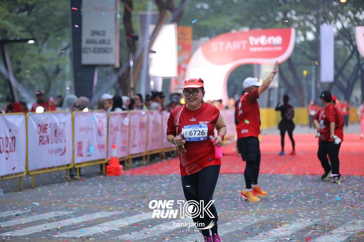 Race photo from ONE RUN 10 K
