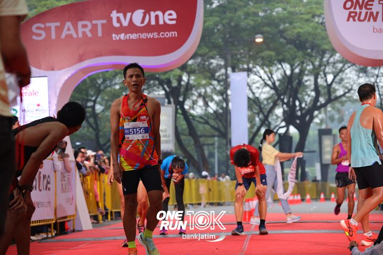 Race photo from ONE RUN 10 K