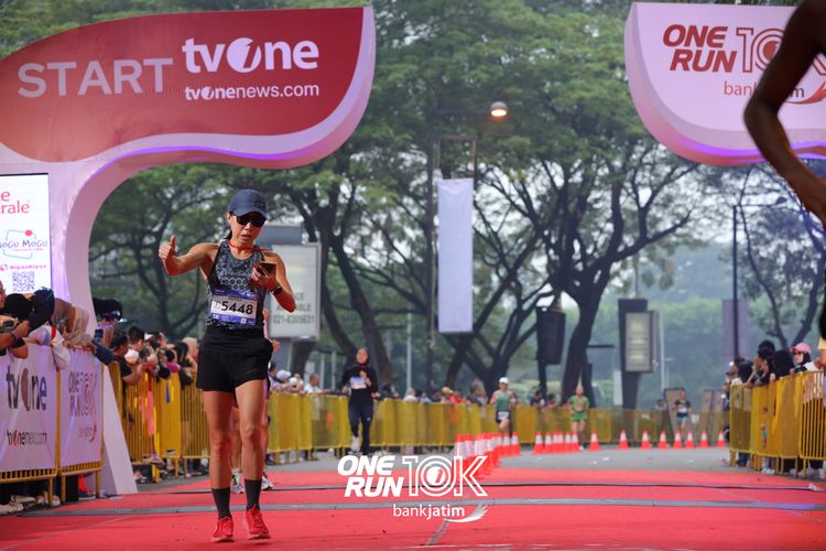 Race photo from ONE RUN 10 K