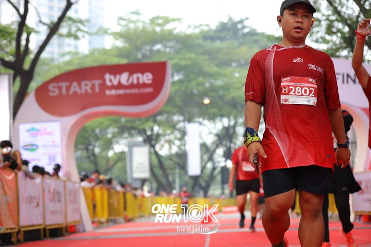 Race photo from ONE RUN 10 K