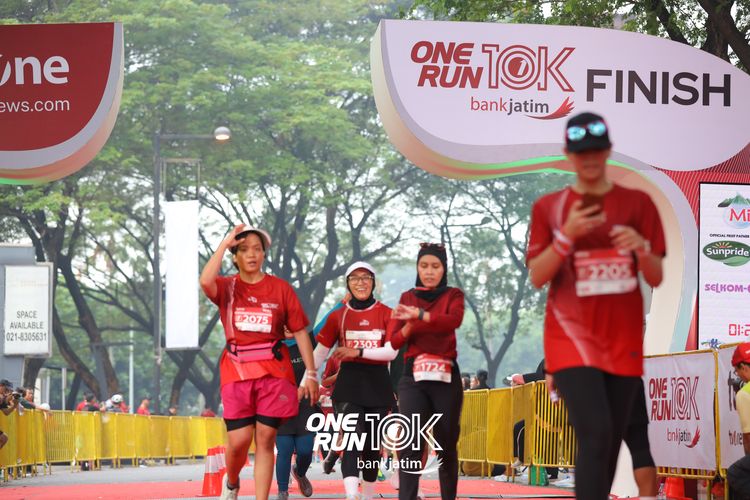 Race photo from ONE RUN 10 K