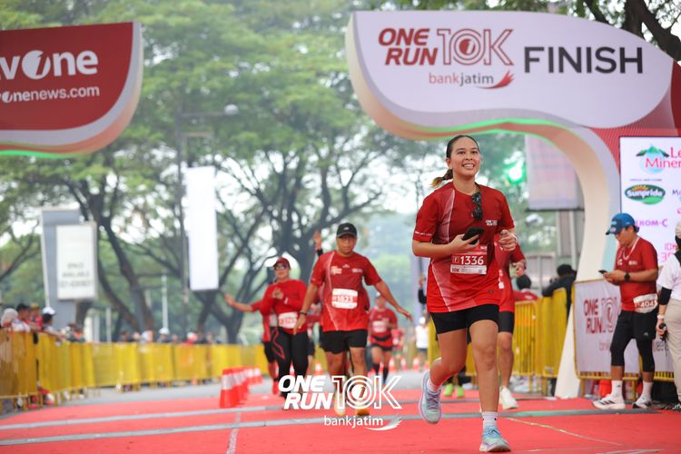 Race photo from ONE RUN 10 K