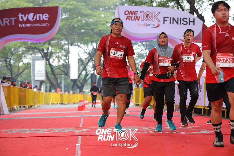 Race photo from ONE RUN 10 K