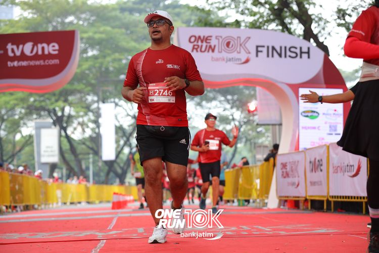 Race photo from ONE RUN 10 K