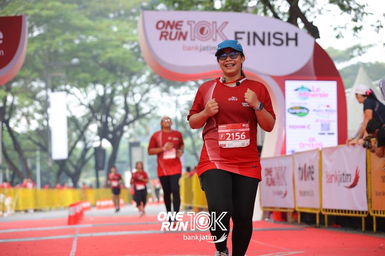 Race photo from ONE RUN 10 K