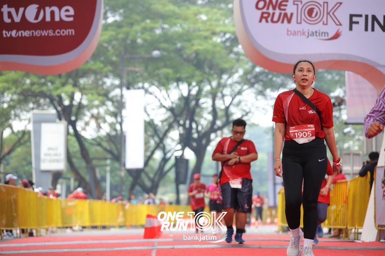 Race photo from ONE RUN 10 K