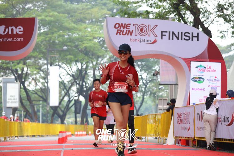 Race photo from ONE RUN 10 K