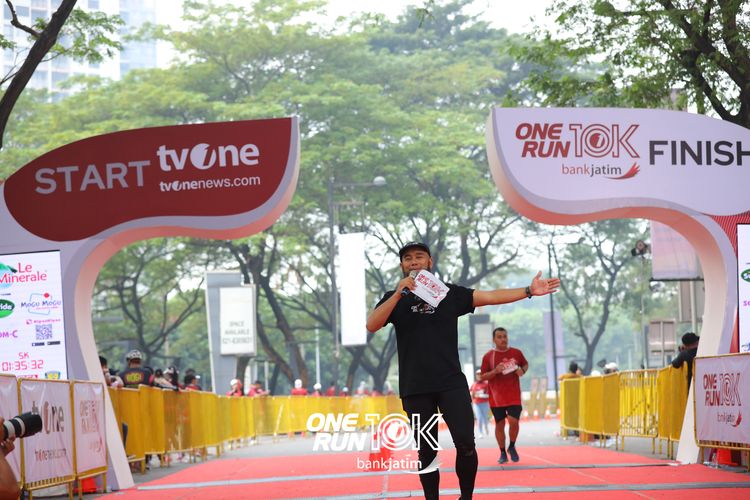 Race photo from ONE RUN 10 K