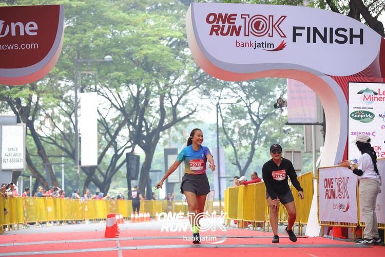 Race photo from ONE RUN 10 K