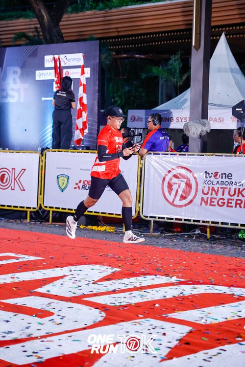 Race photo from ONE RUN 10K 2025
