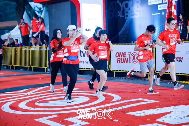 Race photo from ONE RUN 10K 2025