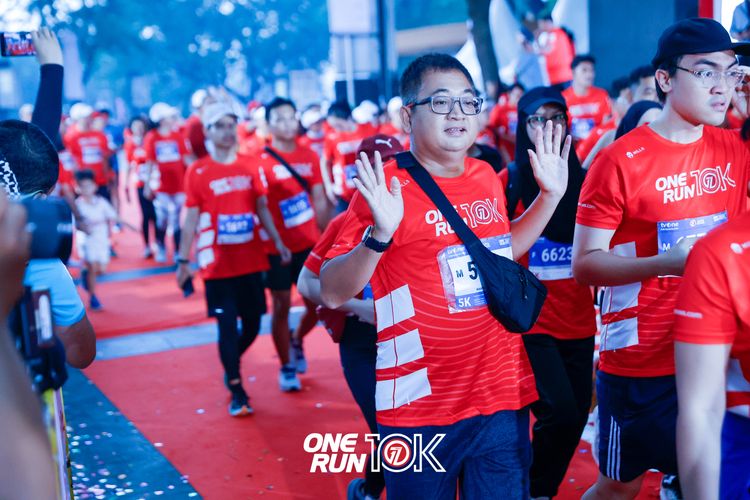 Race photo from ONE RUN 10K 2025