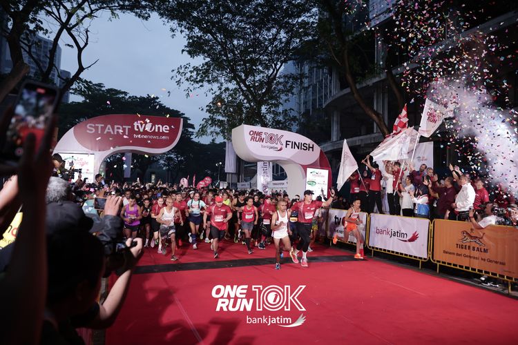 Race photo from ONE RUN 10 K