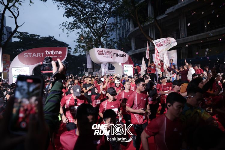 Race photo from ONE RUN 10 K