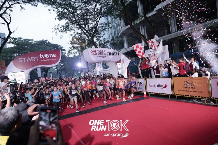 Race photo from ONE RUN 10 K