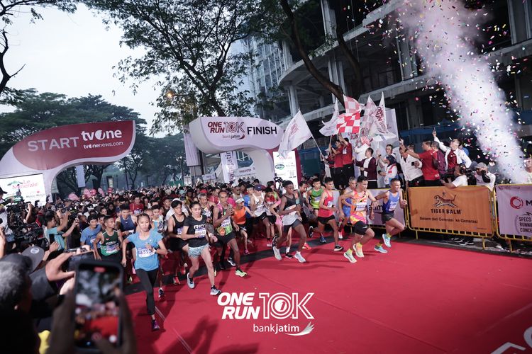 Race photo from ONE RUN 10 K