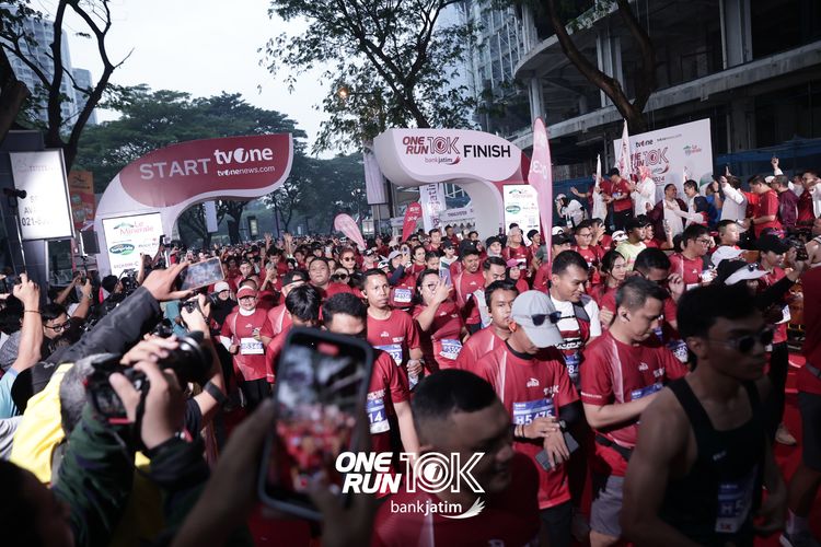 Race photo from ONE RUN 10 K