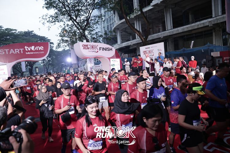 Race photo from ONE RUN 10 K