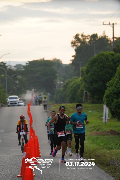 Race photo from Arutmin Borneo Run 2024