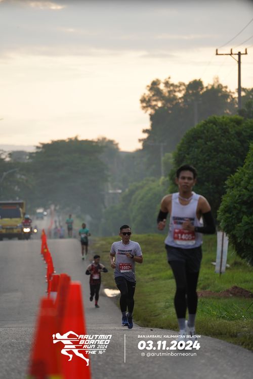 Race photo from Arutmin Borneo Run 2024