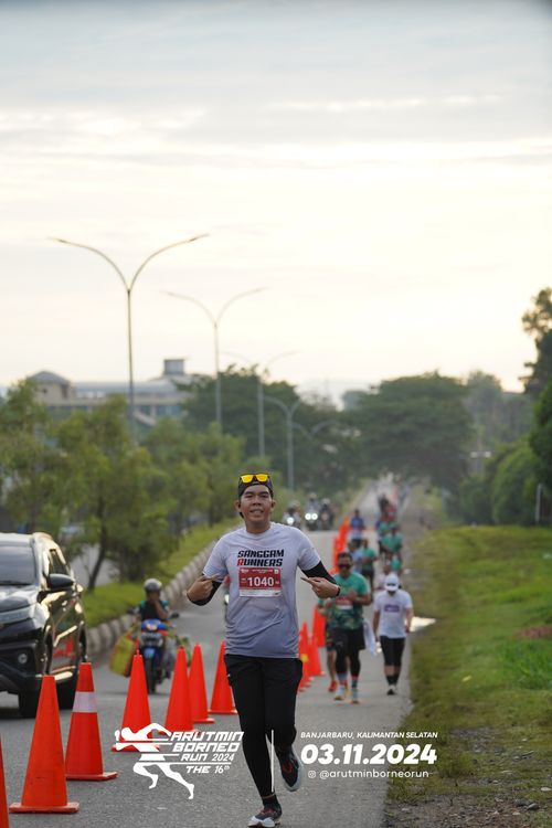 Race photo from Arutmin Borneo Run 2024