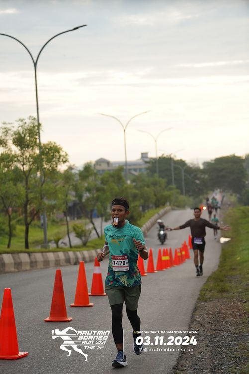 Race photo from Arutmin Borneo Run 2024
