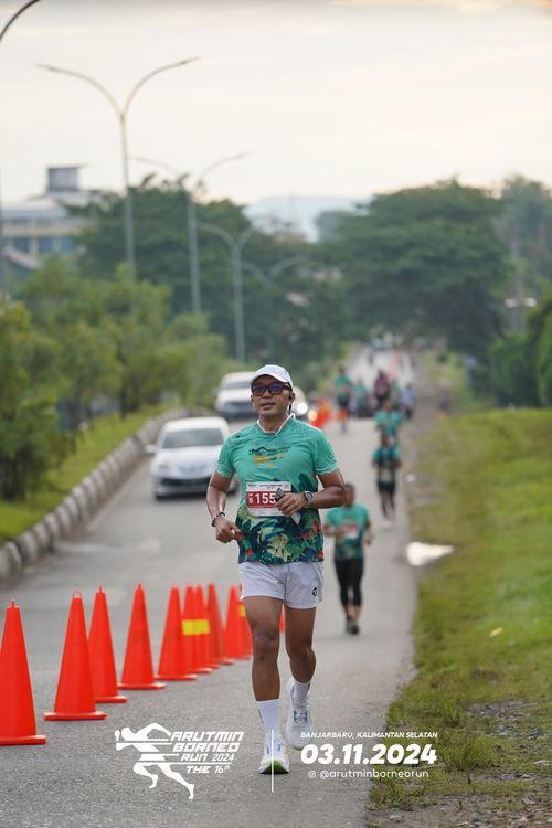 Race photo from Arutmin Borneo Run 2024