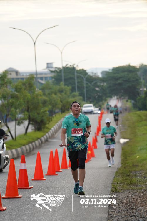 Race photo from Arutmin Borneo Run 2024