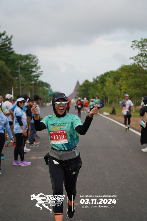 Race photo from Arutmin Borneo Run 2024