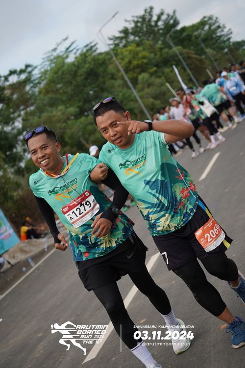 Race photo from Arutmin Borneo Run 2024