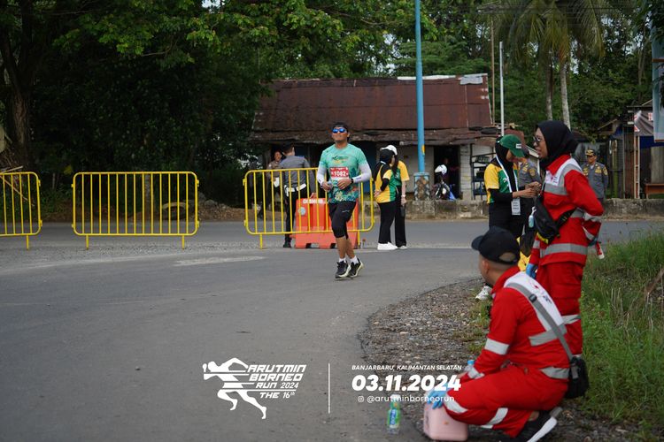 Race photo from Arutmin Borneo Run 2024