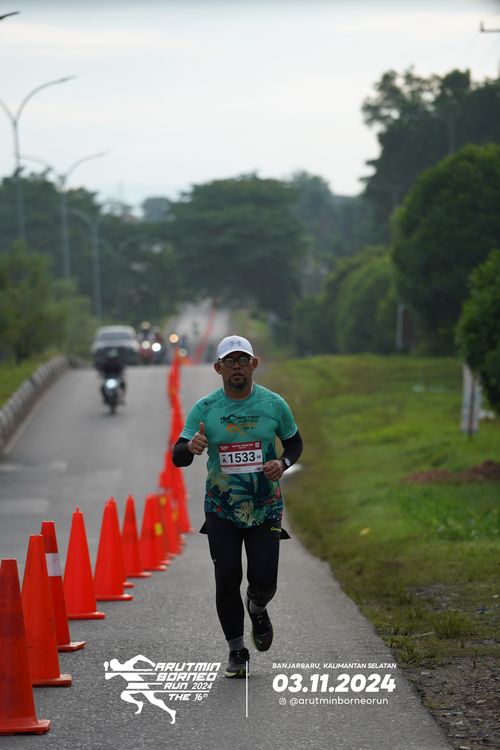 Race photo from Arutmin Borneo Run 2024