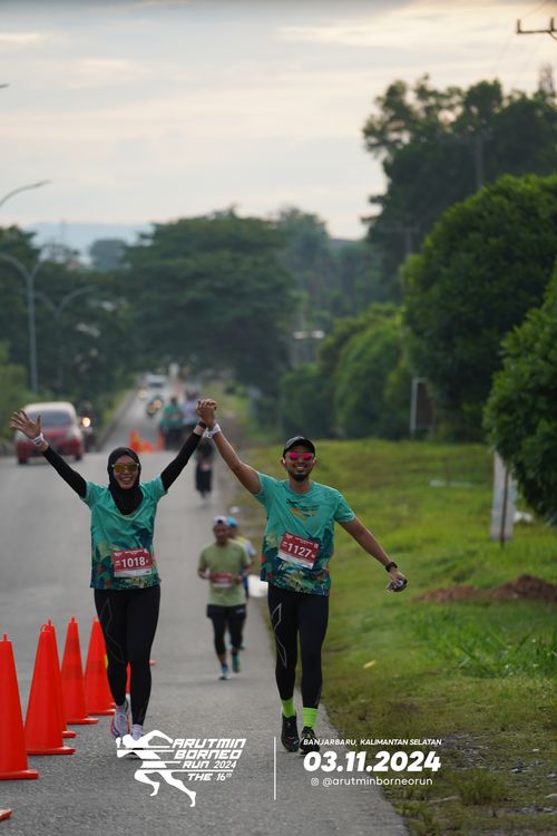Race photo from Arutmin Borneo Run 2024