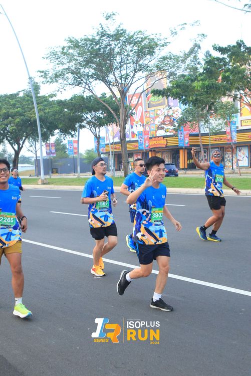 Race photo from ISOPlus Run 2024 Jakarta