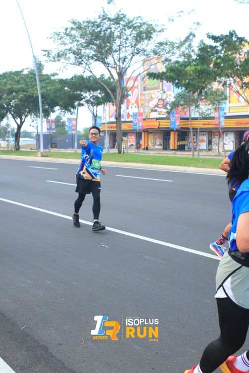 Race photo from ISOPlus Run 2024 Jakarta