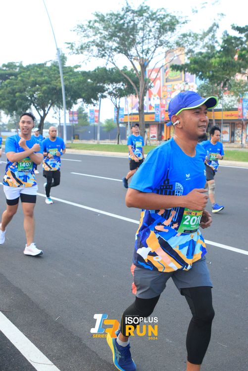 Race photo from ISOPlus Run 2024 Jakarta
