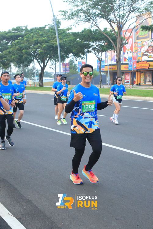 Race photo from ISOPlus Run 2024 Jakarta
