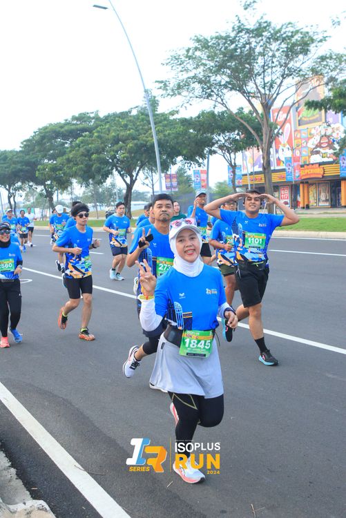 Race photo from ISOPlus Run 2024 Jakarta