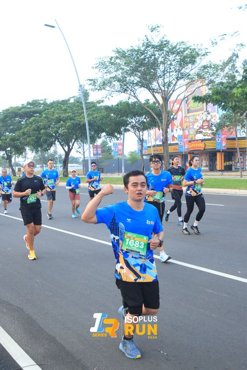 Race photo from ISOPlus Run 2024 Jakarta